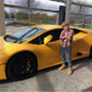 Meet your Posher, Drew